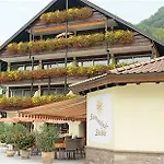 Sonnenhof & Отель 4*