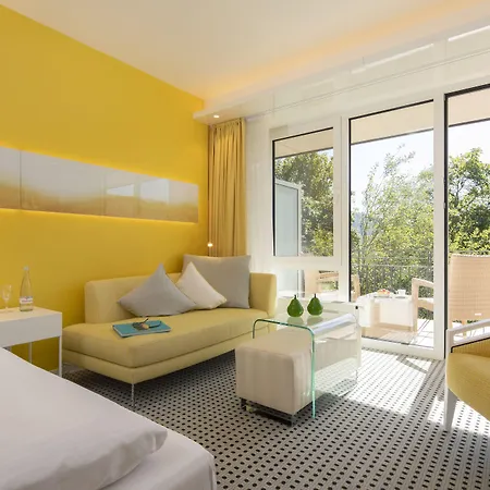 Hotel Sonnenhof & 4*